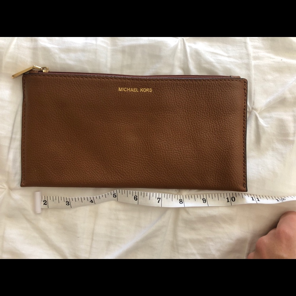 Leather Michael Kors wallet bag - Picture 6 of 7